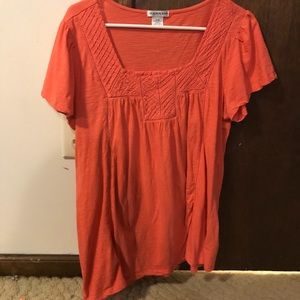 Short sleeve top from Hannah